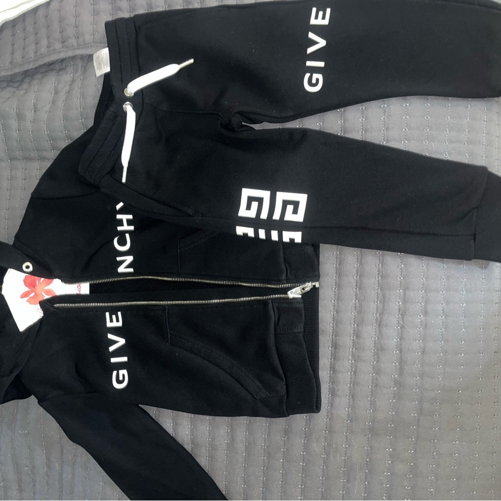 Black Givenchy 3T sweatsuit worn twice